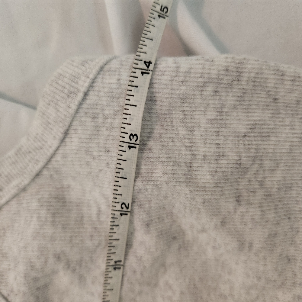 Aritzia Light Gray Tank Top - Picture 7 of 9